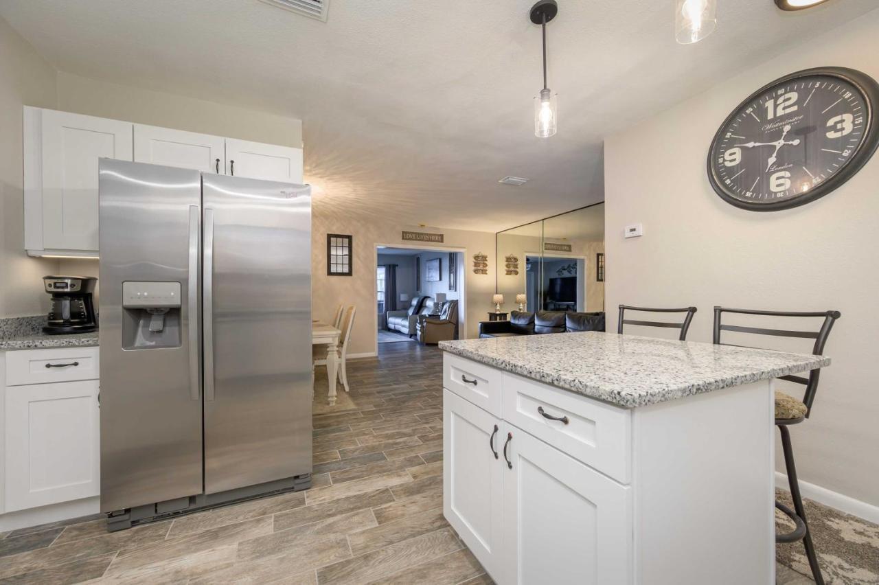 Lakefront Home With Screened Porch And Grill Winter Haven Eksteriør bilde